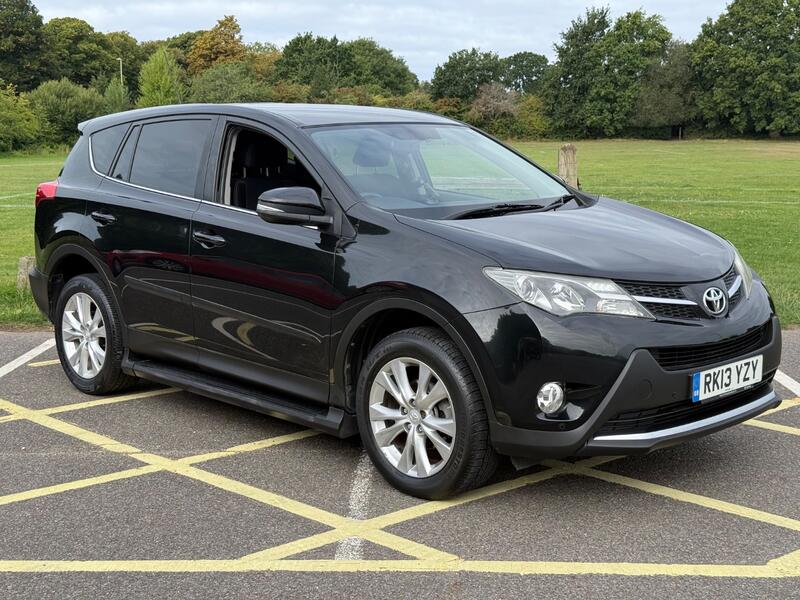 TOYOTA RAV4 2.2 D-4D Icon